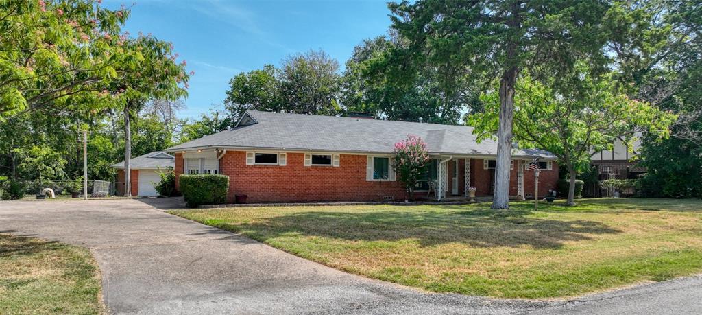 938 Nature Dr, Duncanville, TX 75116 photo