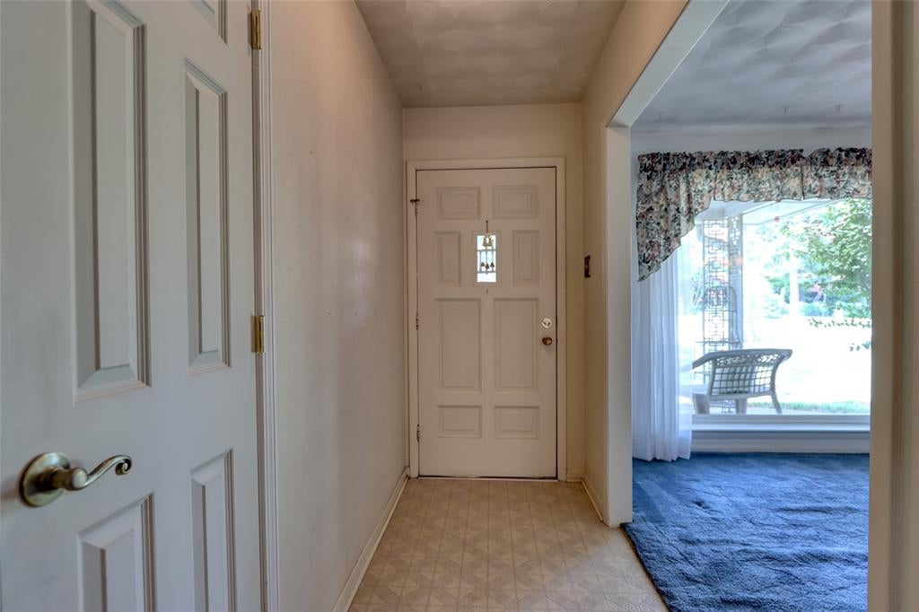 938 Nature Dr, Duncanville, TX 75116 photo