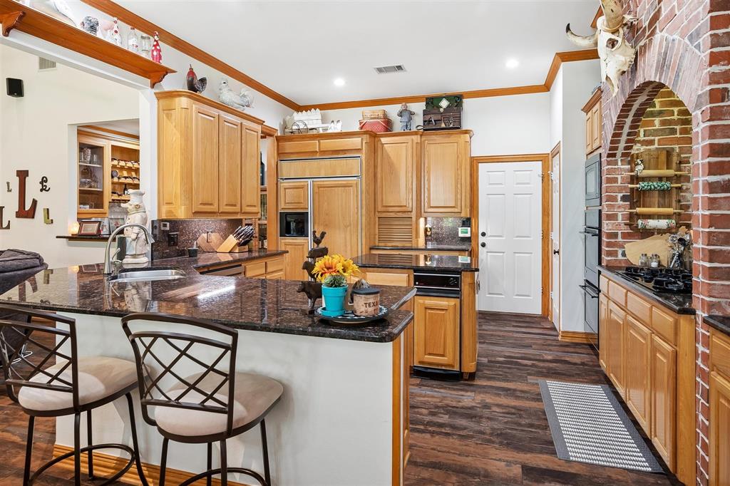 900 Coral Cv, Oak Point, TX 75068 photo