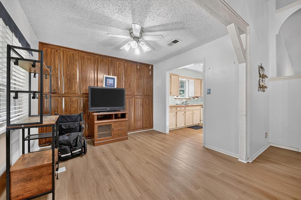 7312 Vanessa Dr, Fort Worth, TX 76112 photo