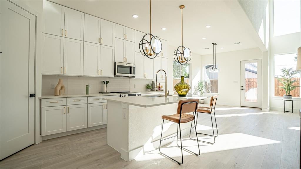 5624 Barkridge And Van Horn Dr #5634 5702, Granbury, TX 76048 photo