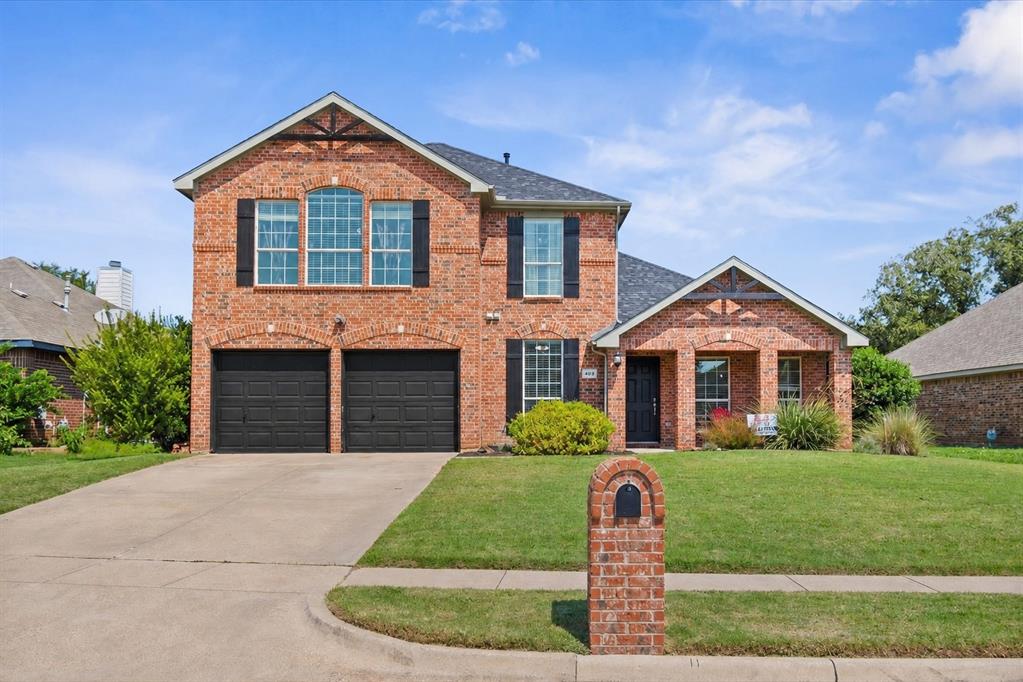 409 Springtree Rd, Lake Dallas, TX 75065