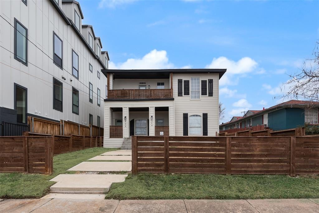 506 N Lancaster Ave, Dallas, TX 75203 photo