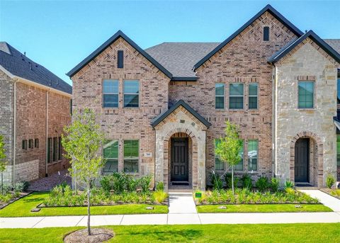 Townhouse in Argyle TX 709 4th Street.jpg