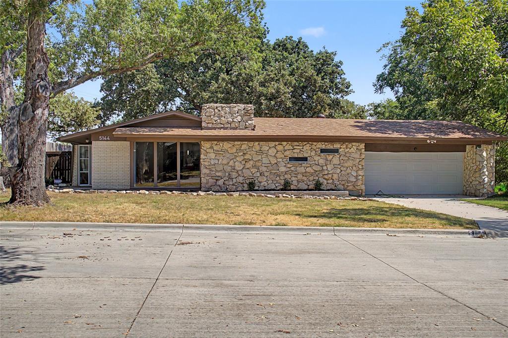 5144 Jennings Dr, North Richland Hills, TX 76180 photo