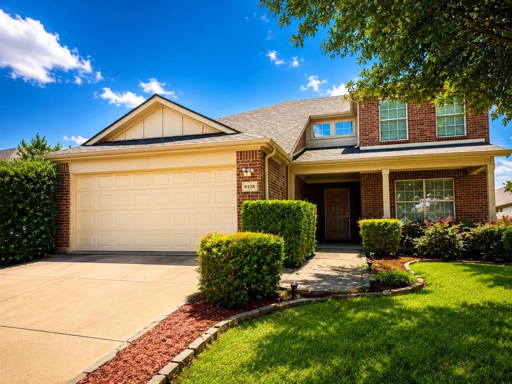 8108 Toltec Ct, Arlington, TX 76002