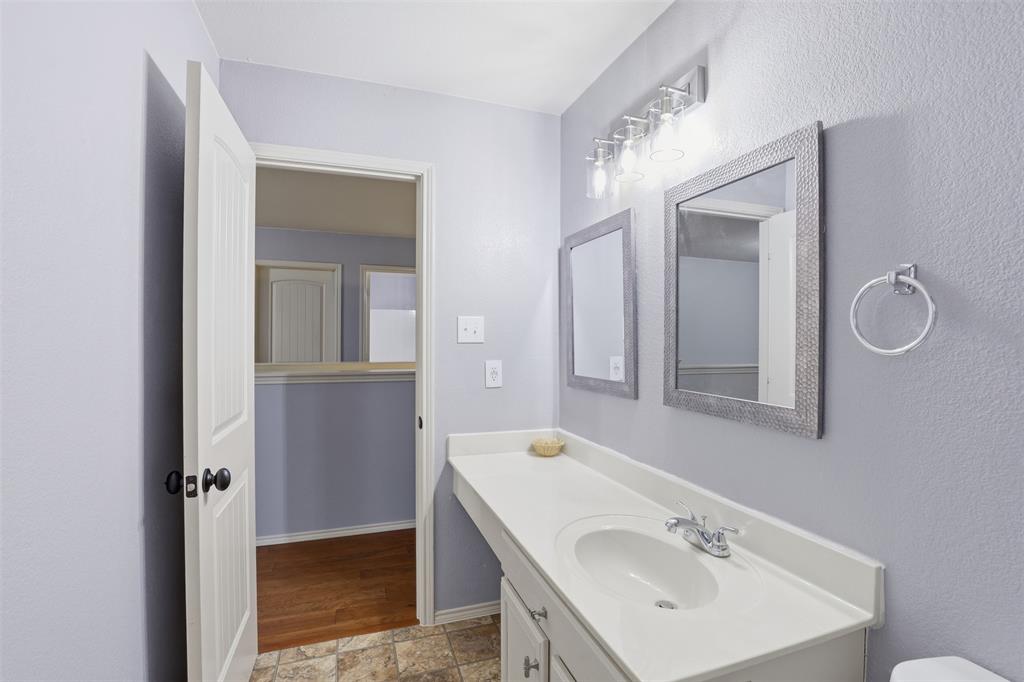 2921 Wispy Trl, Fort Worth, TX 76108 photo