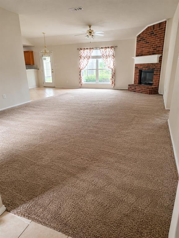 307 Dimes St, Arlington, TX 76002 photo