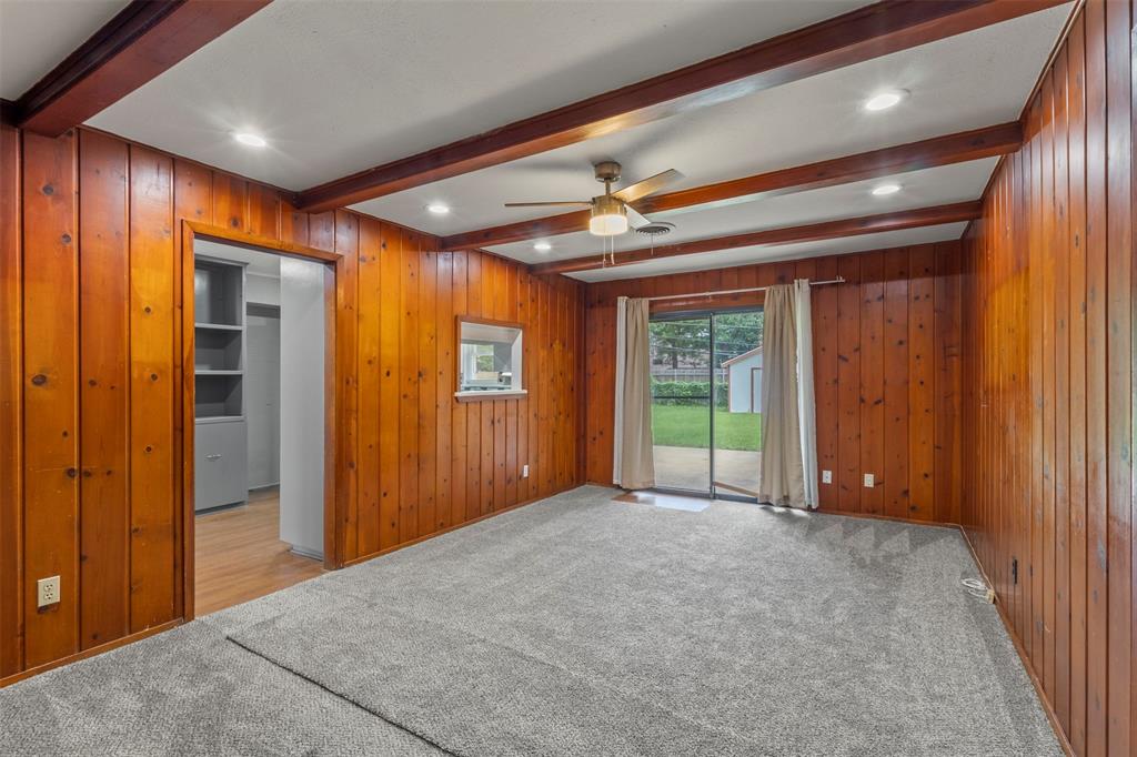 1021 Blue Lake, Fort Worth, TX 76103 photo