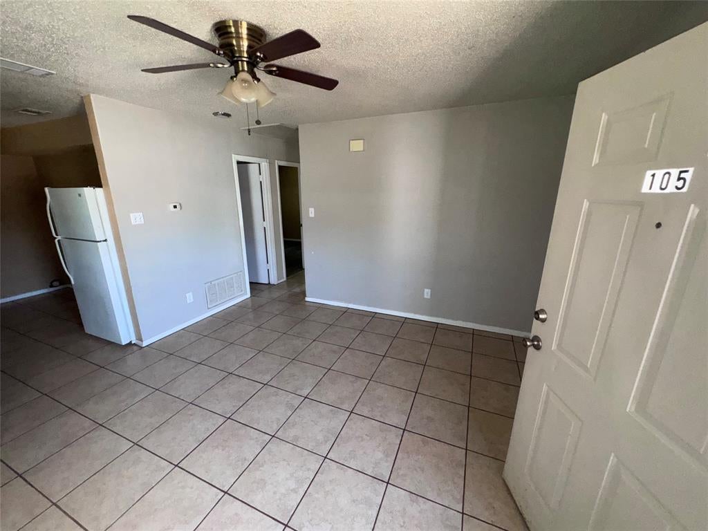 1209 Meriweather Ave, Fort Worth, TX 76115 photo