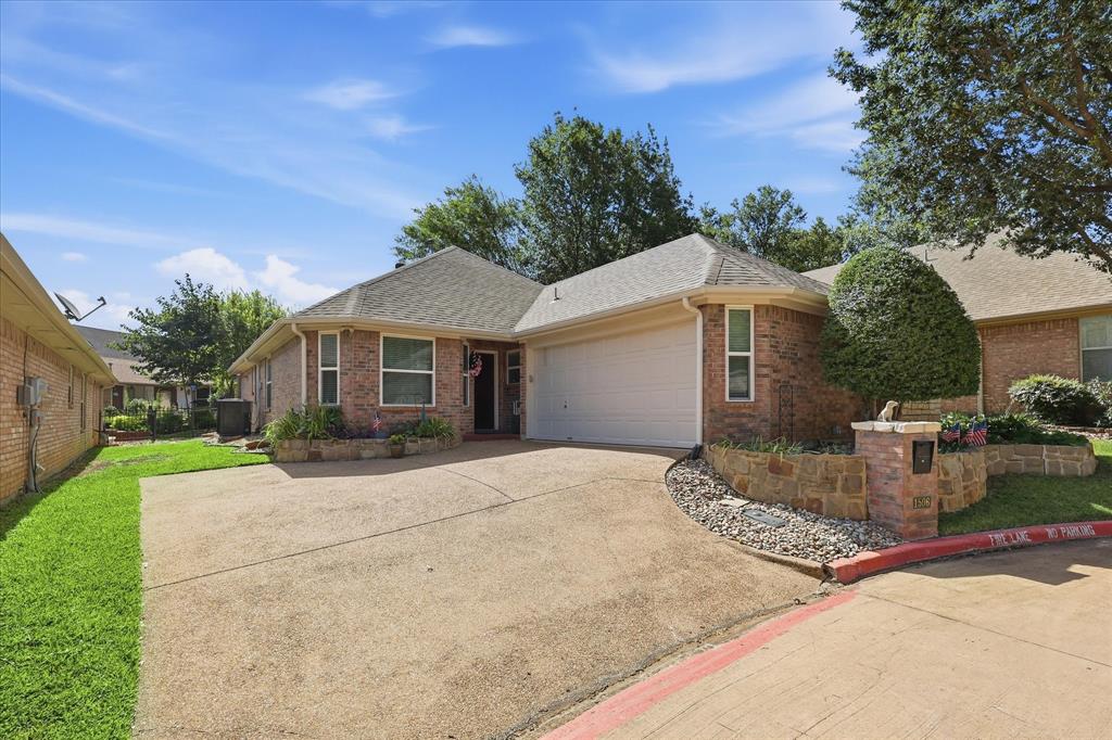 1506 Fiori Way, Euless, TX 76039