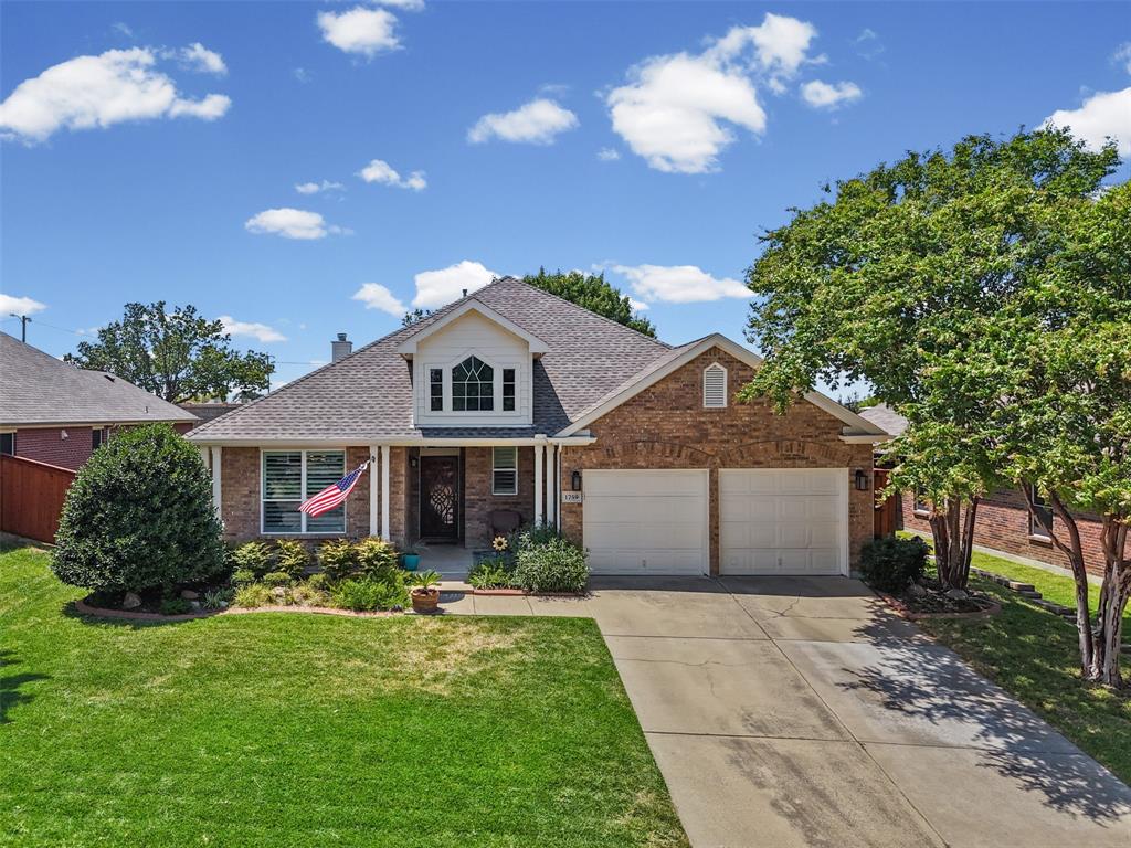 1759 Hidden Brook Dr, Grand Prairie, TX 75050 photo