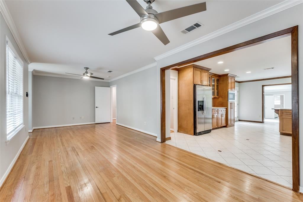 2012 Atlantic St, Dallas, TX 75208 photo