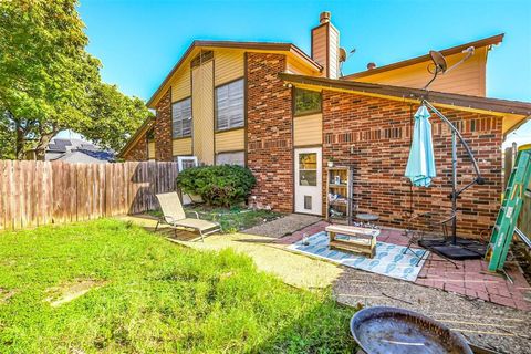 Quadruplex in Azle TX 675 Harbor Drive.jpg