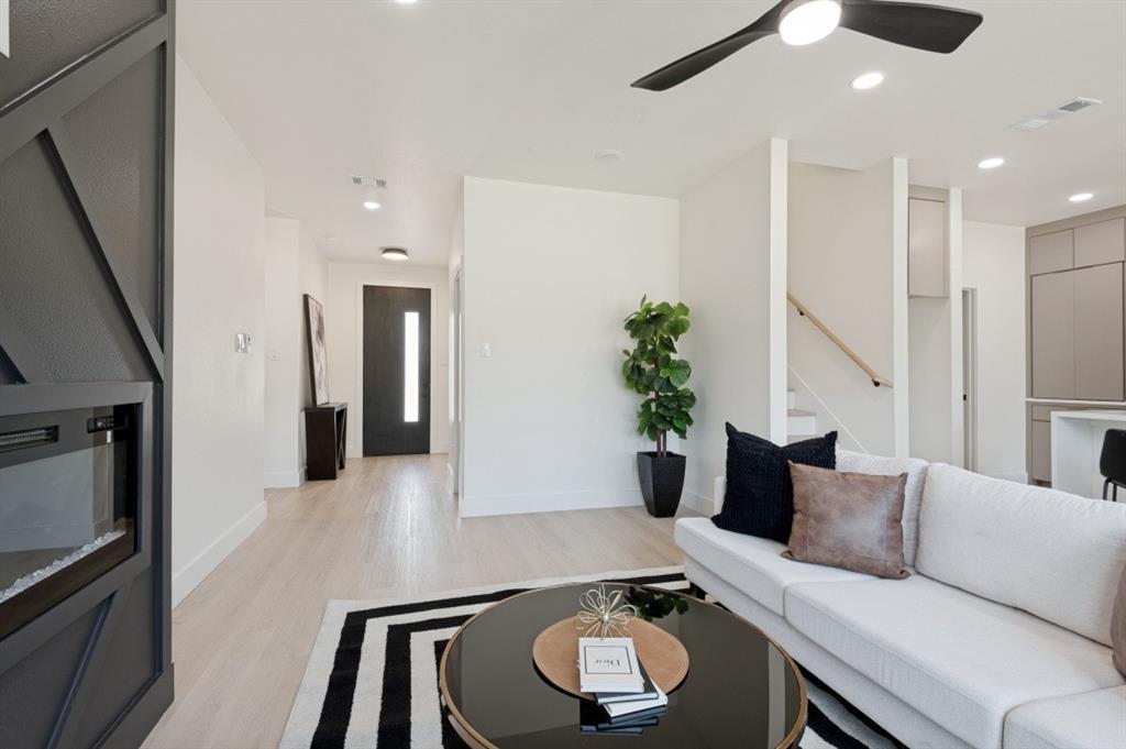 1626 Bannock Ave, Dallas, TX 75215 photo