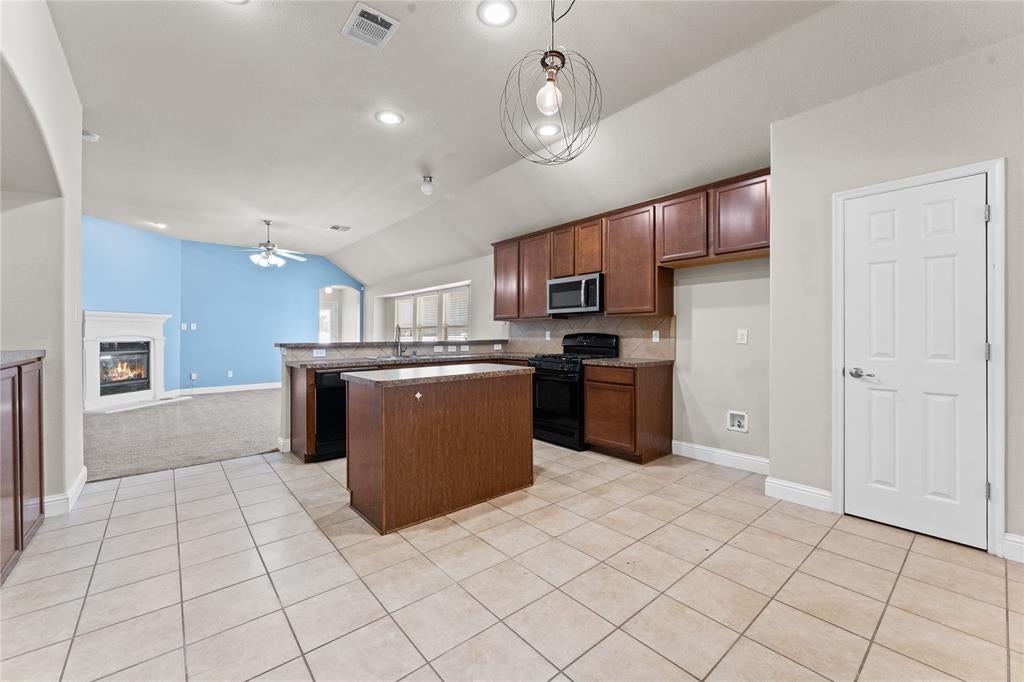1218 Chattahoochee Dr, Savannah, TX 76227 photo