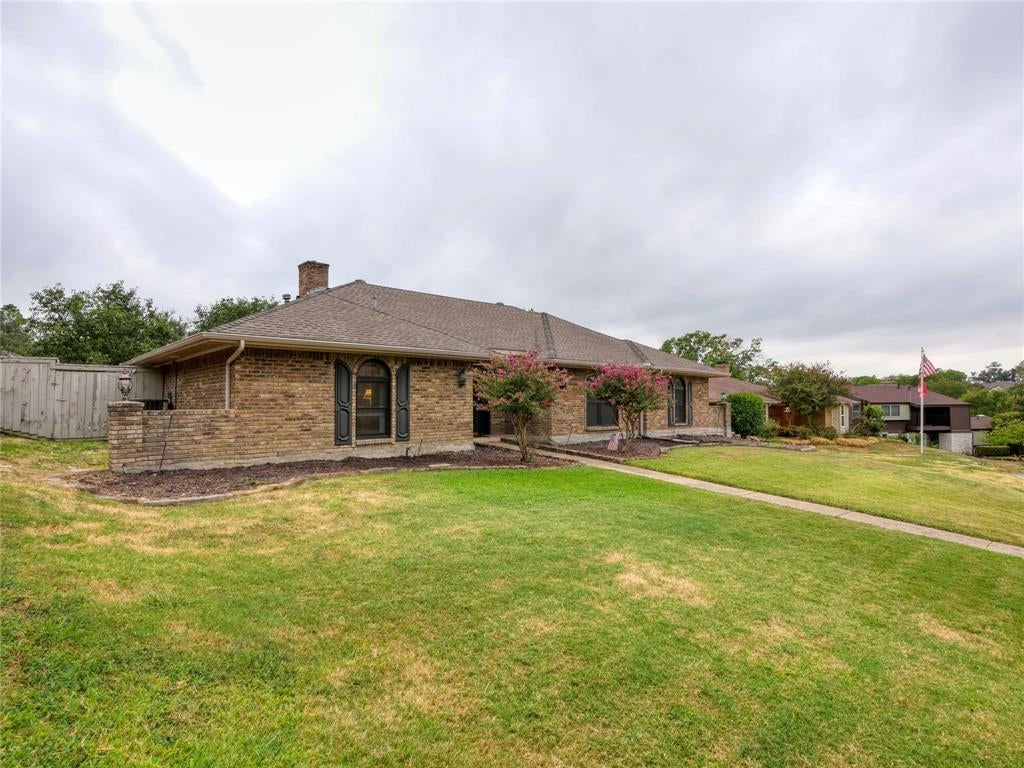 1409 Sun Valley Dr, Garland, TX 75043 photo