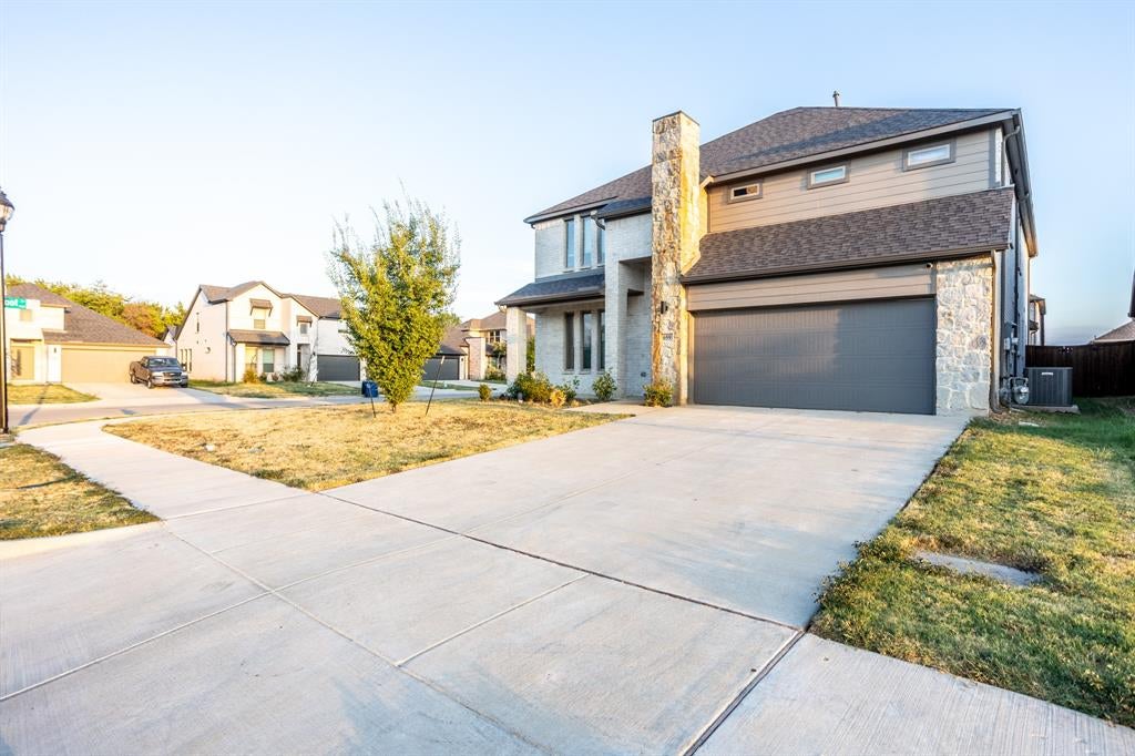 659 Bethpage Dr, Red Oak, TX 75154 photo