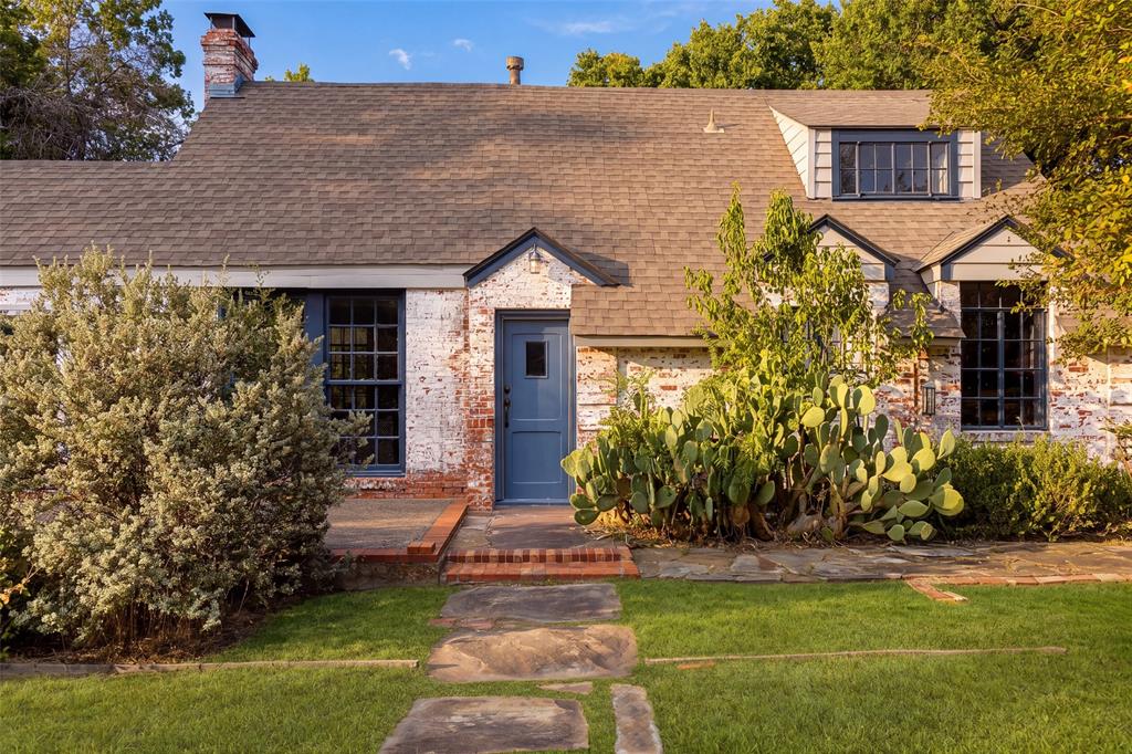 2865 Alden Ave, Dallas, TX 75211