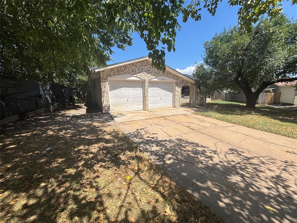 4002 Fairbanks Ct, Irving, TX 75062 photo