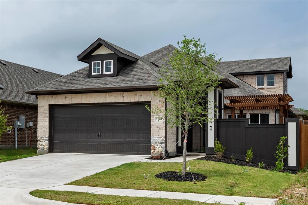 1704 Meadow Crest Dr, Aubrey, TX 76227