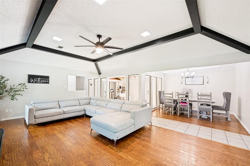 1226 Deer Ridge Dr, Duncanville, TX 75137 photo
