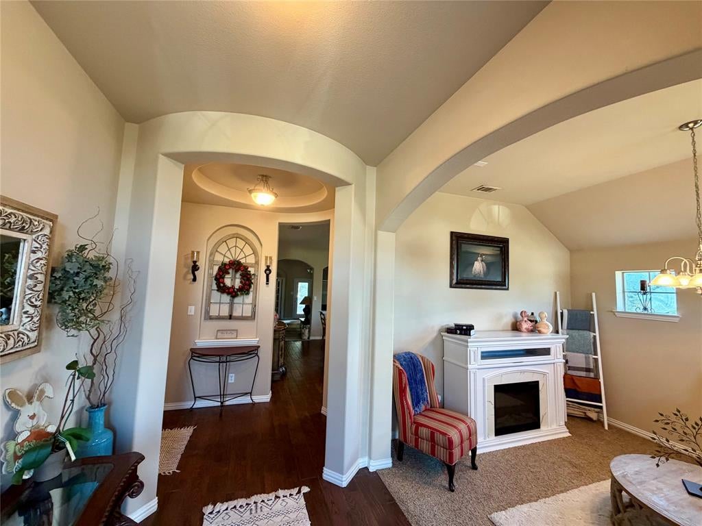 6333 Chalk Hollow Dr, Fort Worth, TX 76179 photo