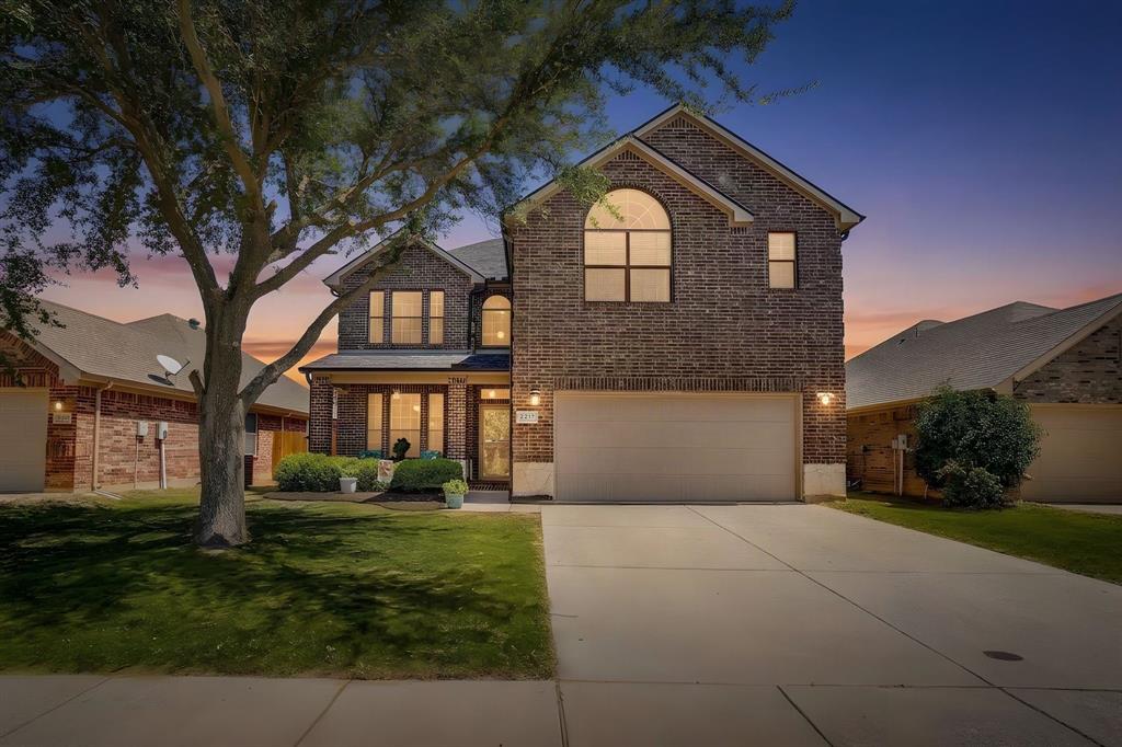 2217 Whitney Dr, Weatherford, TX 76087