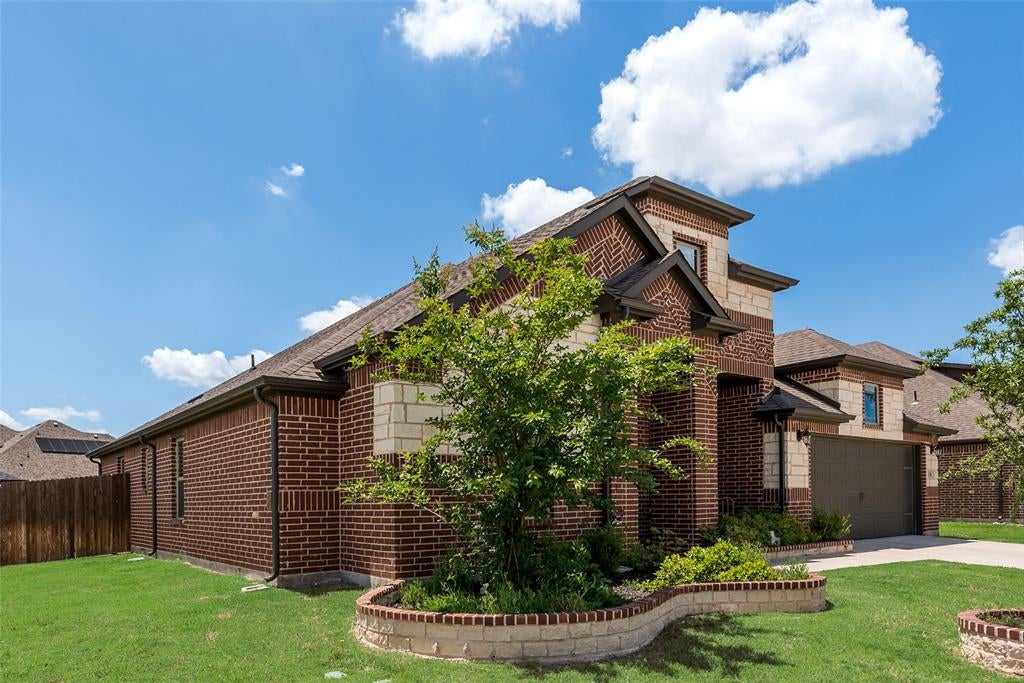 136 Aucuba Ln, Waxahachie, TX 75165 photo