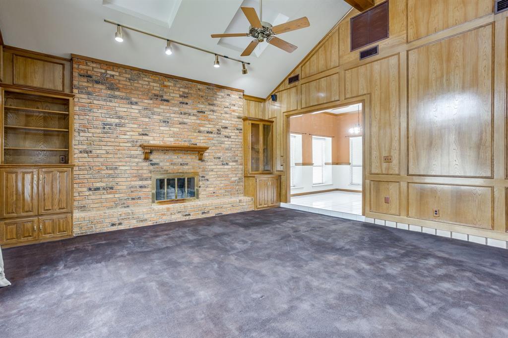 2317 Willow Oak Dr, Irving, TX 75060 photo