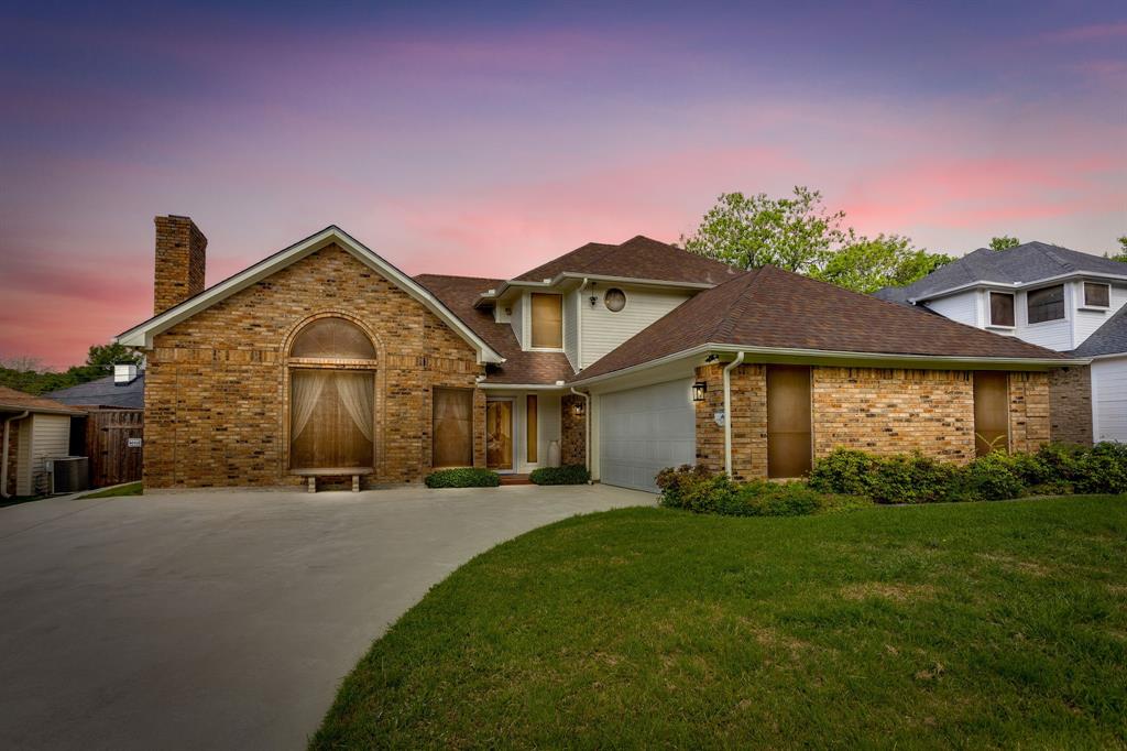 2317 Willow Oak Dr, Irving, TX 75060