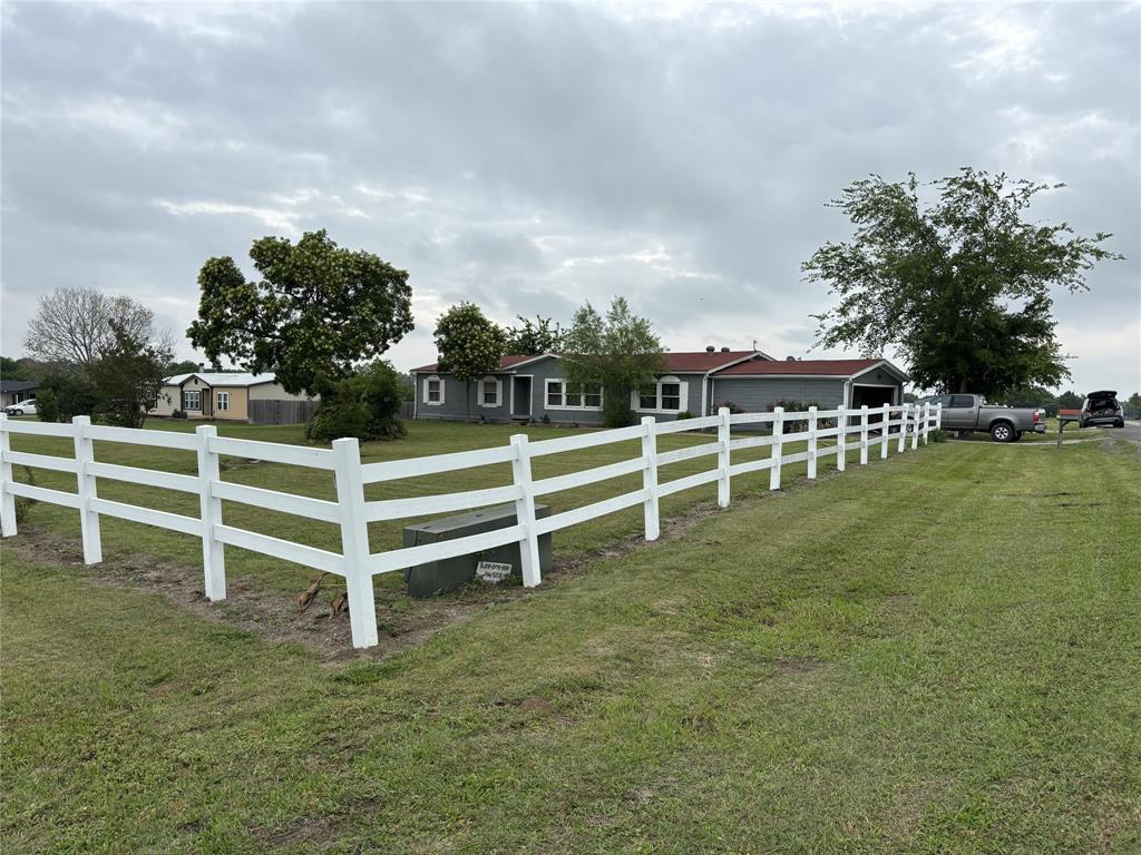 1760 County Road 2277, Quinlan, TX 75474 photo
