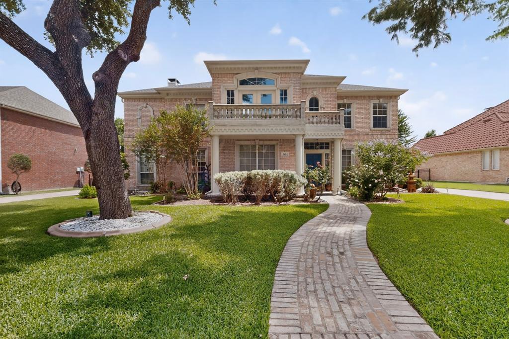 712 Water Oak Dr, Plano, TX 75025