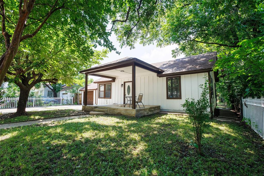 305 Hensley Dr, Grand Prairie, TX 75050 photo