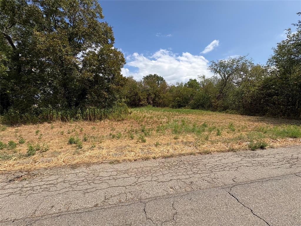 TBD 6th Lot 3, Paris, TX 75460