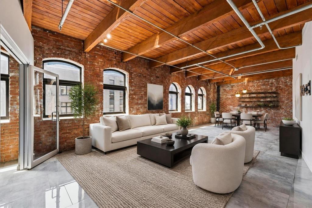 509 Elm St, Dallas, TX 75202