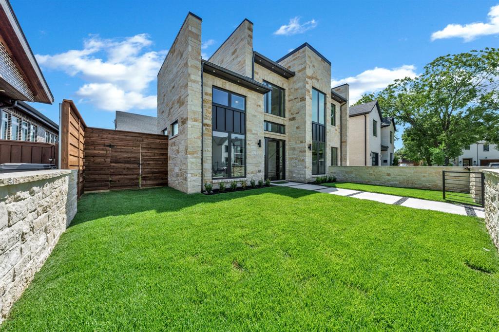 4906 Wenonah Dr, Dallas, TX 75209 photo
