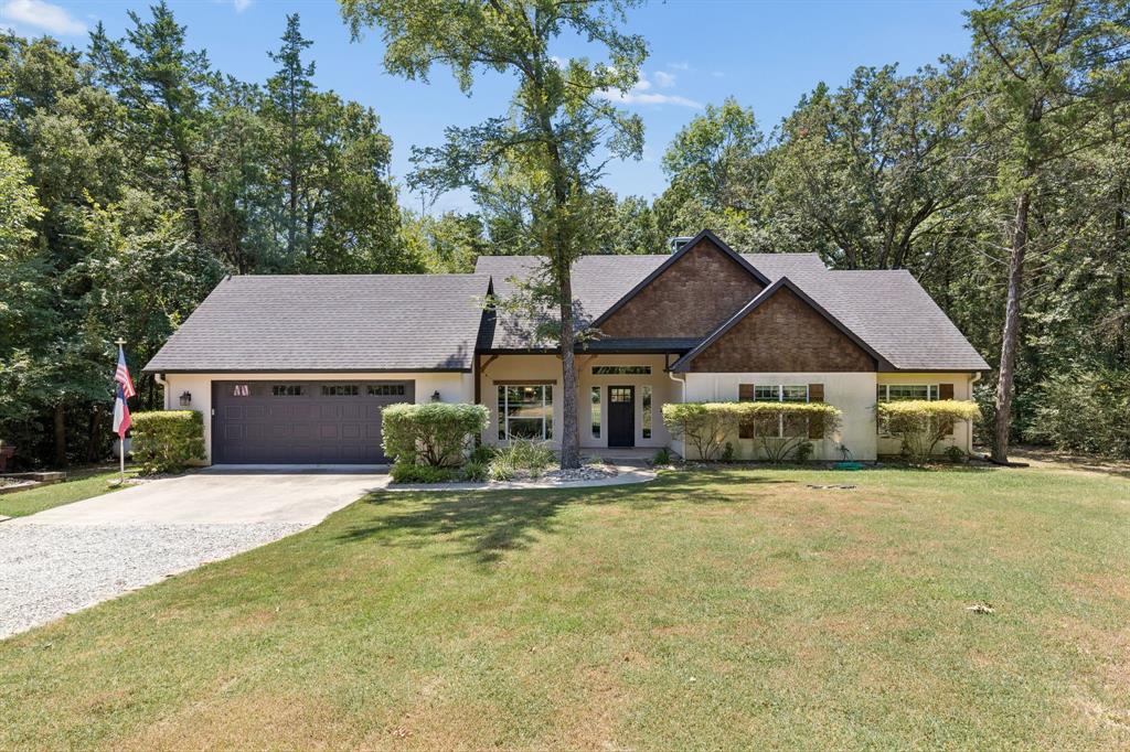 6912 Circle Dr, Bonham, TX 75418