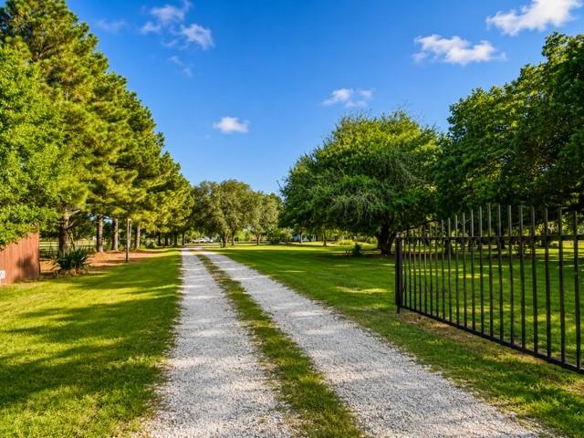 1817 County Road 3327, Greenville, TX 75402 photo