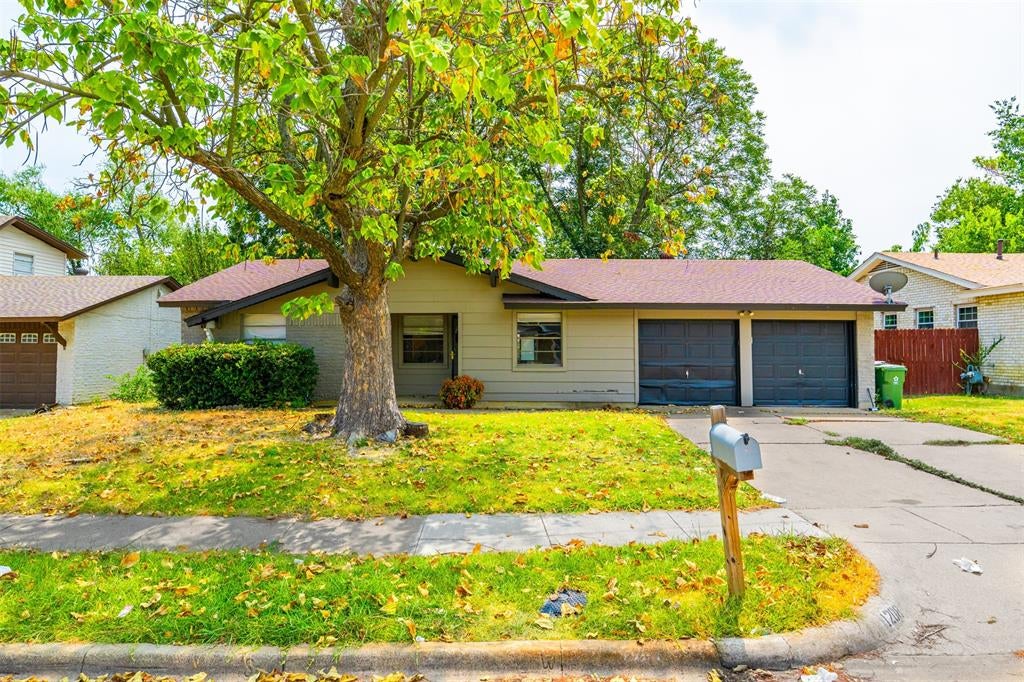1208 Timberview Ln, Arlington, TX 76014