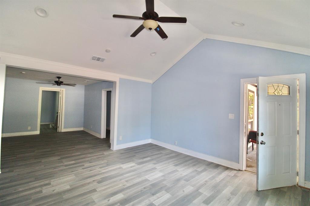 1206 S Edgefield Ave, Dallas, TX 75208 photo