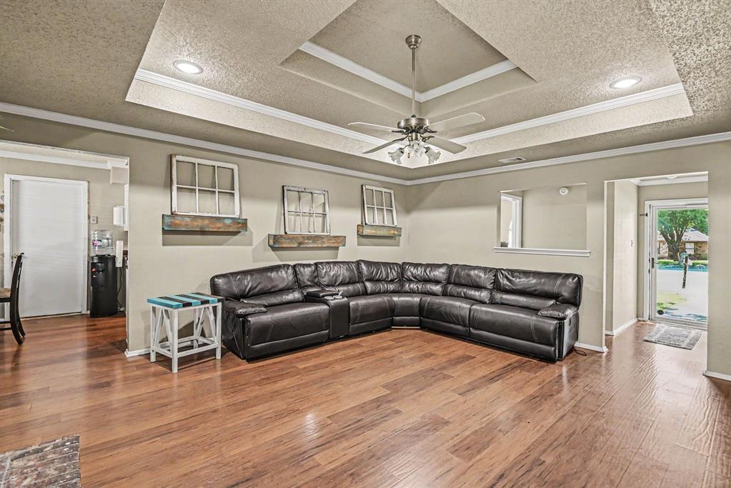 8553 James Ct, White Settlement, TX 76108 photo