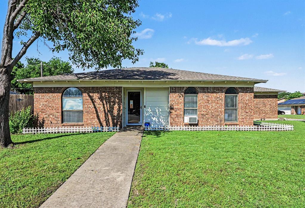 8553 James Ct, White Settlement, TX 76108 photo