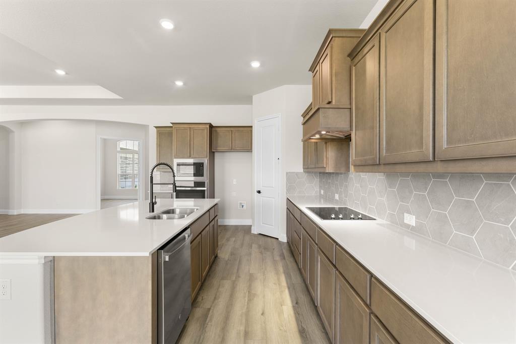 26 Crow Rd, Joshua, TX 76058 photo