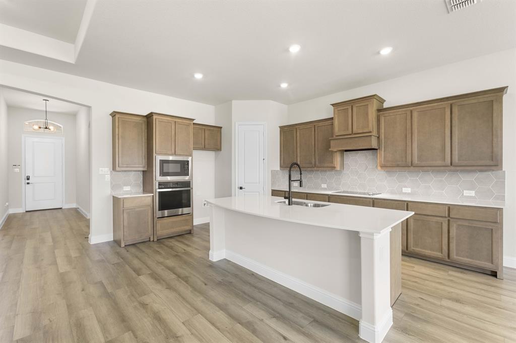 26 Crow Rd, Joshua, TX 76058 photo
