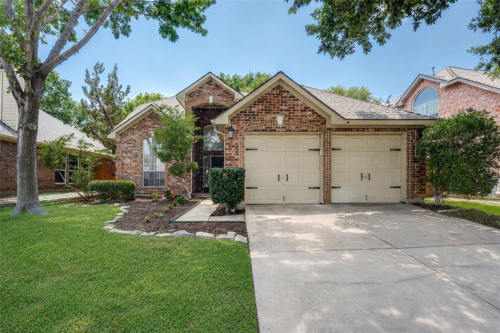 2905 Furlong Dr, Flower Mound, TX 75022