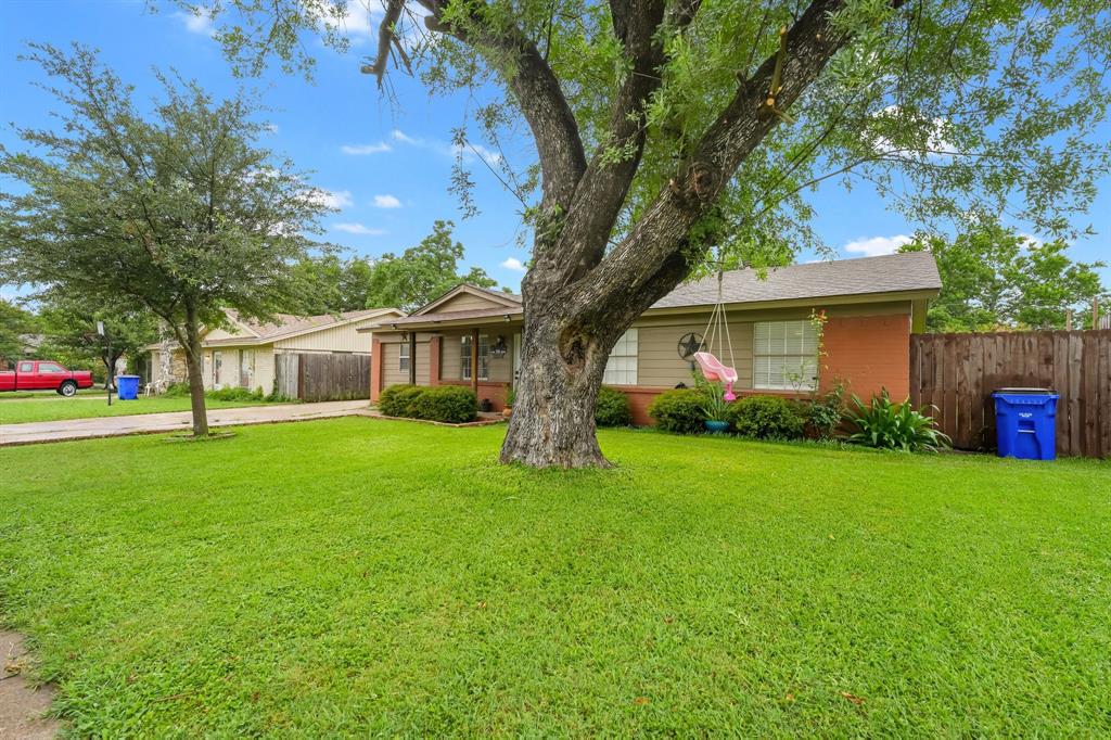 15138 Marsha Dr, Balch Springs, TX 75180 photo