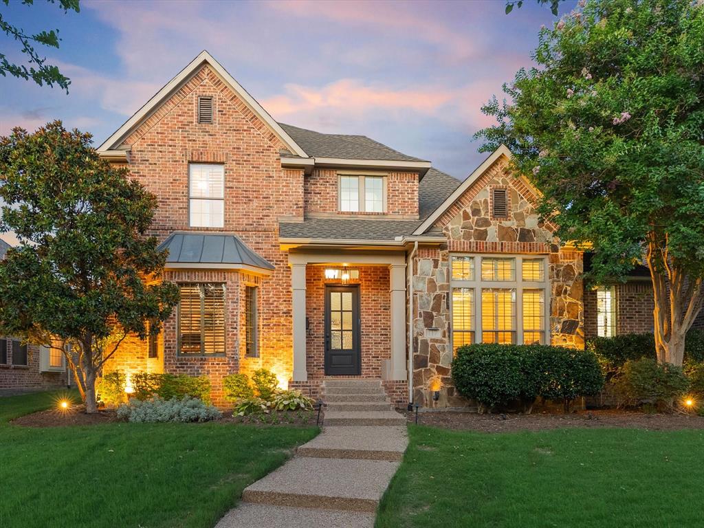417 Mordred Ln, Lewisville, TX 75056