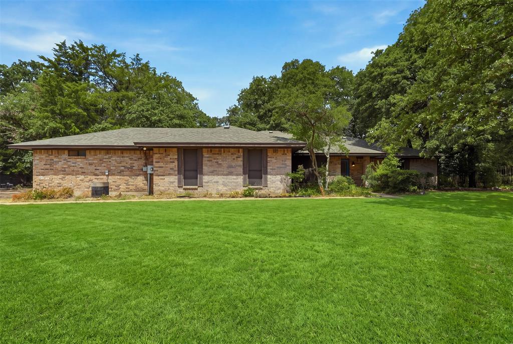 104 Murls Lake Rd, Weatherford, TX 76085 photo