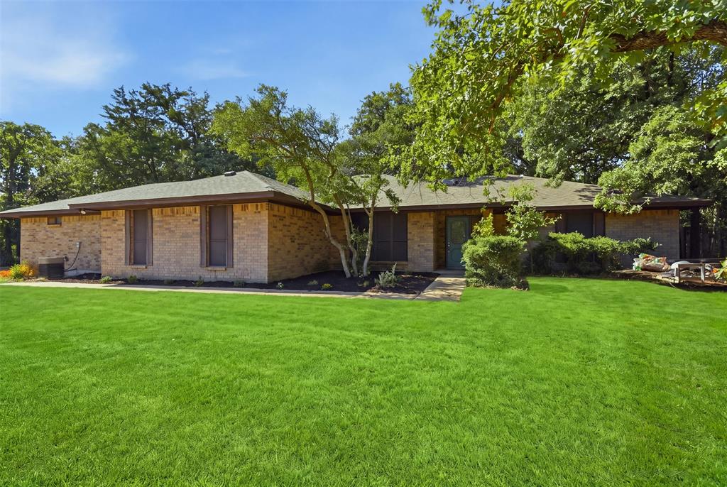 104 Murls Lake Rd, Weatherford, TX 76085 photo